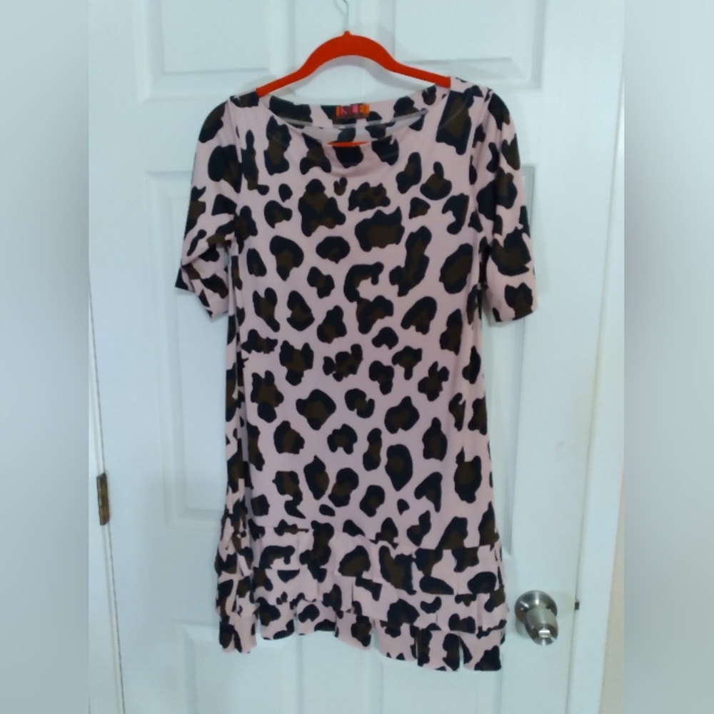 Cute slinky animal print dress